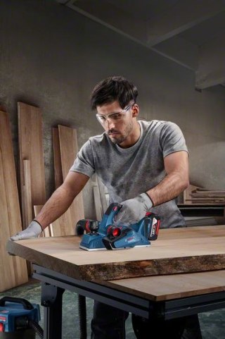 BOSCH Strug Akumulatorowy GHO 185-LI 0*AH