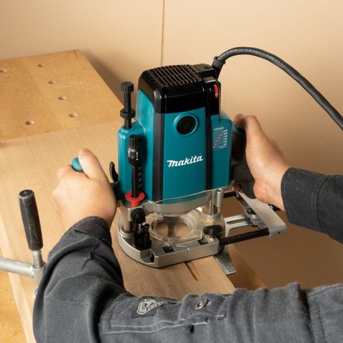 MAKITA Frezarka górnowrzecionowa 2100W 12MM