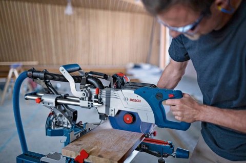 BOSCH ukośnica akumulatorowa GCM 18V-216 DC 0*AH