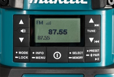 MAKITA Odbiornik Radio wy Z LAMPĄ I LATARKĄ 18V AM/FM/DAB BLUETOOTH