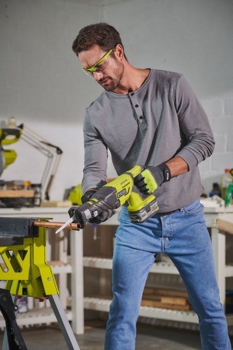 RYOBI Piła szablasta R18RS7-0