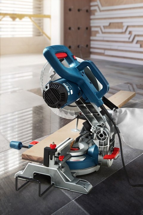BOSCH ukośnica 1300W GCM 216 WSKAŹNIK laserowy