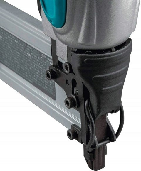 MAKITA Gwoździarka PNEUMATYCZNA 15-50MM