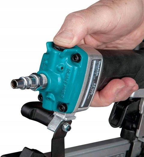 MAKITA Gwoździarka PNEUMATYCZNA 15-50MM