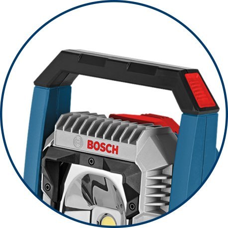 BOSCH Latarka akumulatorowa GLI 18V-1900