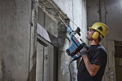 BOSCH Młot udarowy kujacy SDS-MAX GSH 7VC 1500 W /13J
