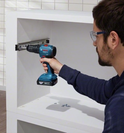 BOSCH Wiertarko-Wkrętarka akumulatorowa udarowa GSB 185-LI 2*2.0AH