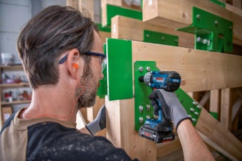 BOSCH Klucz udarowy Akumulatorowy GDS 18V-450 PC 0*AH L-BOXX