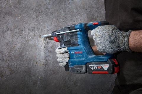 BOSCH Młot udarowo obrotowy - akumulatorowy SDS+ GBH 185-LI 0*AH