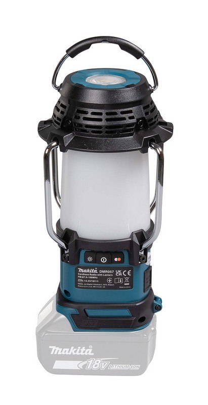 MAKITA Odbiornik Radio wy Z LAMPĄ I LATARKĄ 18V FM BLUETOOTH USB