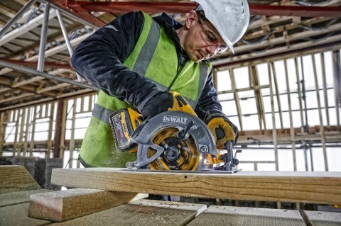 DEWALT Pilarka tarczowa akumulatorowa 190MM XR 54V 2*9.0AH TSTAK