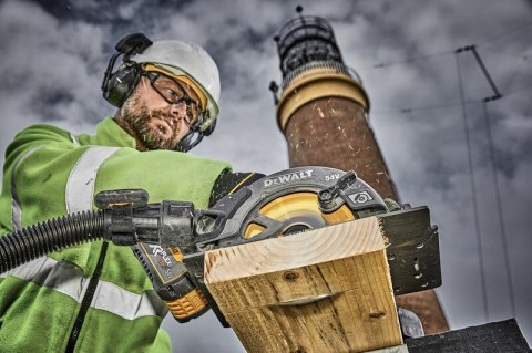 DEWALT Pilarka tarczowa akumulatorowa 190MM XR 54V 2*9.0AH TSTAK