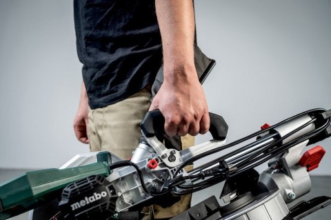METABO ukośnica KGS 305 M LASERCUT