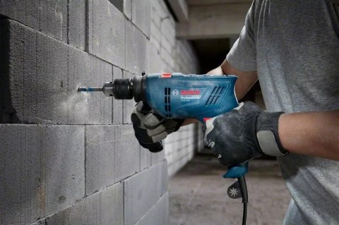 BOSCH Wiertarka udarowa GSB 600