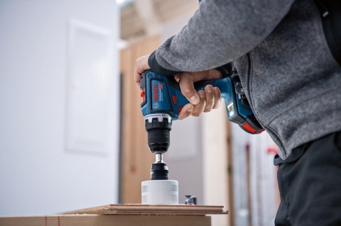 BOSCH Wiertatko-Wkrętarka akumulatorowa GSR 18V-90C 0*AH L-BOXX