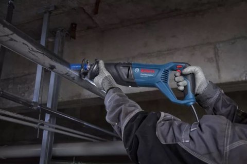 BOSCH Piła szablasta GSA 12-30 1250W