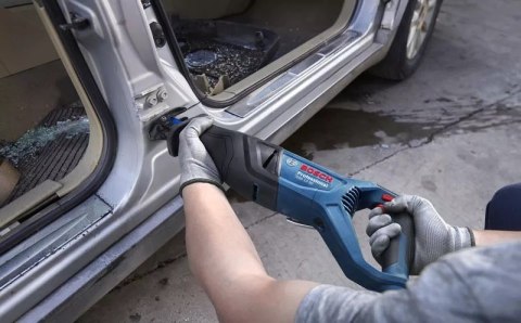 BOSCH Piła szablasta GSA 12-30 1250W