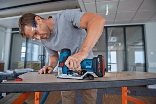BOSCH Wyrzynarka akumulatorowa GST 18V-155 SC 0*AH