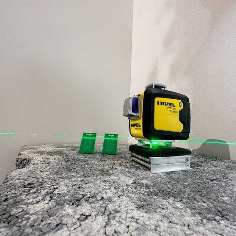 NIVEL laser krzyżowy CL4D-G + Statyw SJJ-M1 EX