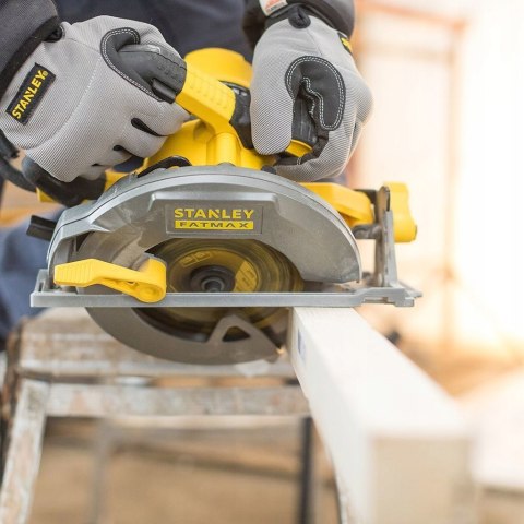 STANLEY Pilarka tarczowa 1650W FME301K 190/66mm WALIZKA .
