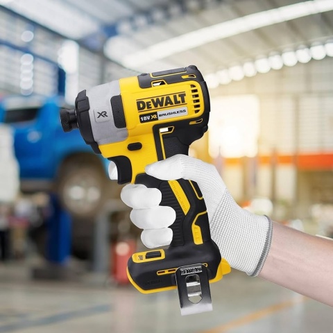 DEWALT Zakrętarka udarowa 18V DCF887N 205Nm 3-BIEGI BL